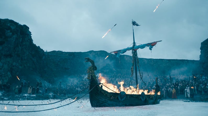 Vikings-6-fire-CG-people-Brittany-Piacente-800x450